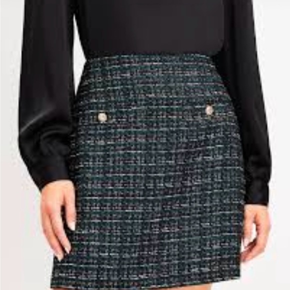 LOFT Dresses & Skirts - LOFT Green A-Line Mini Skirt for Work